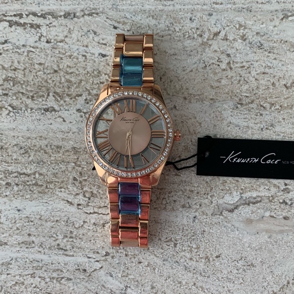 Kenneth Cole Wrist Watch